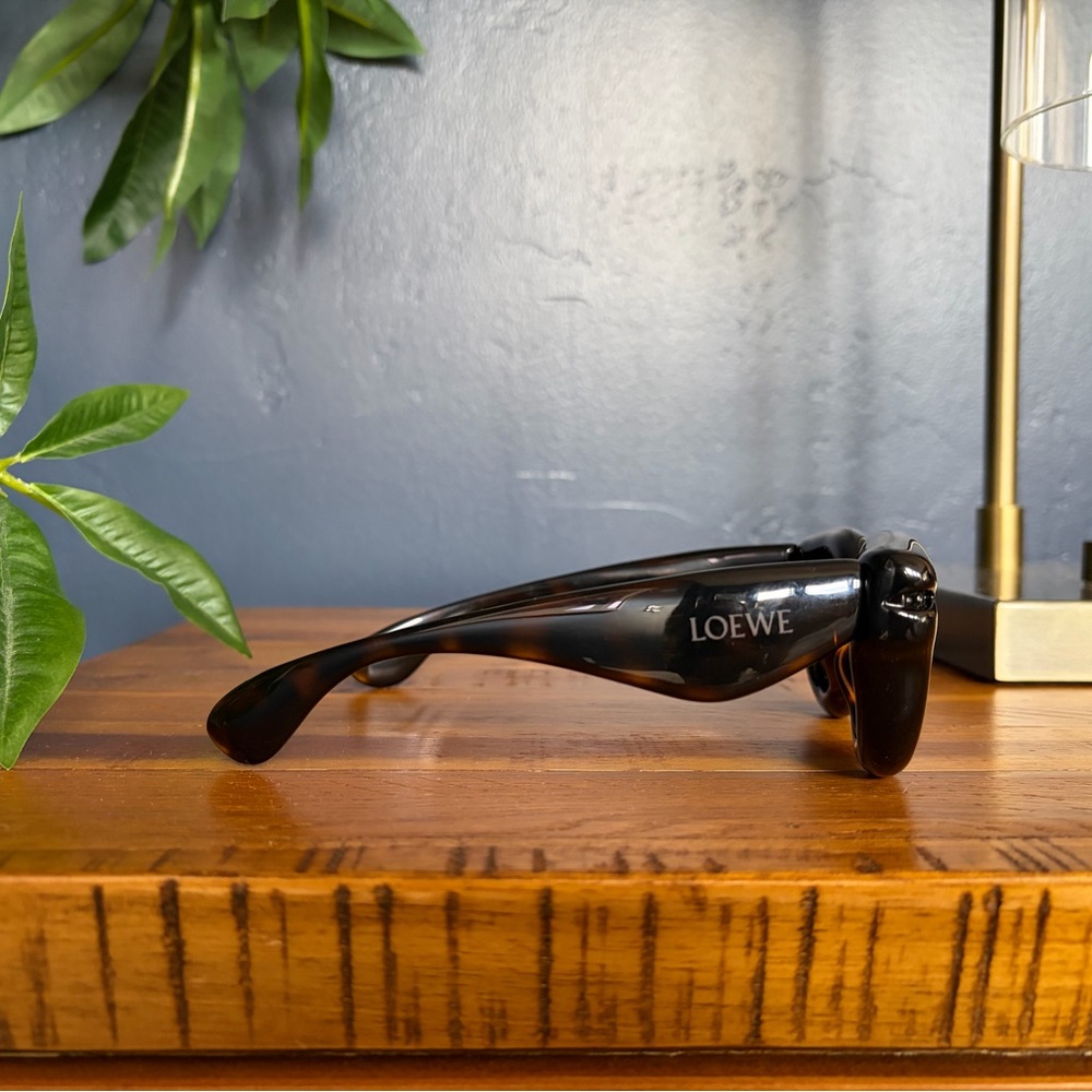 LOEWE Inflated Round Sunglasses - Picture 3 of 5